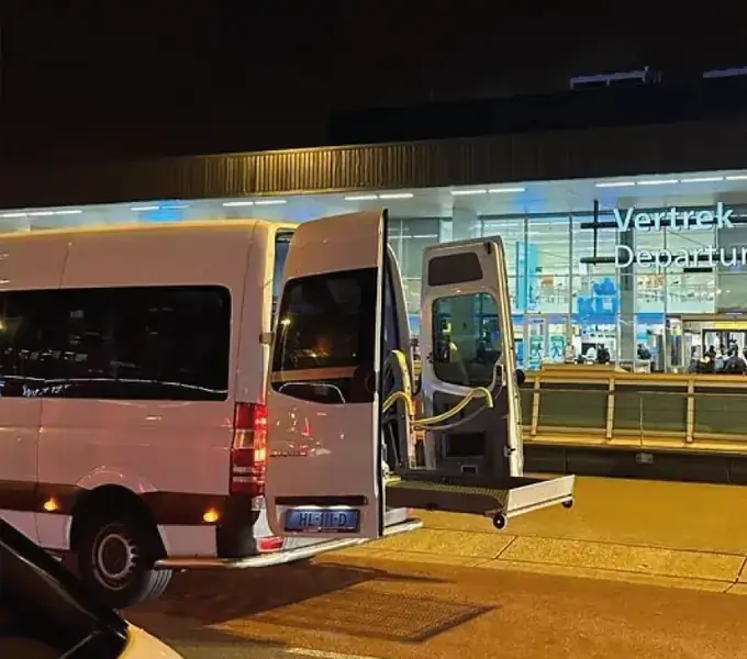 Rolstoeltaxi Schiphol Woudenberg